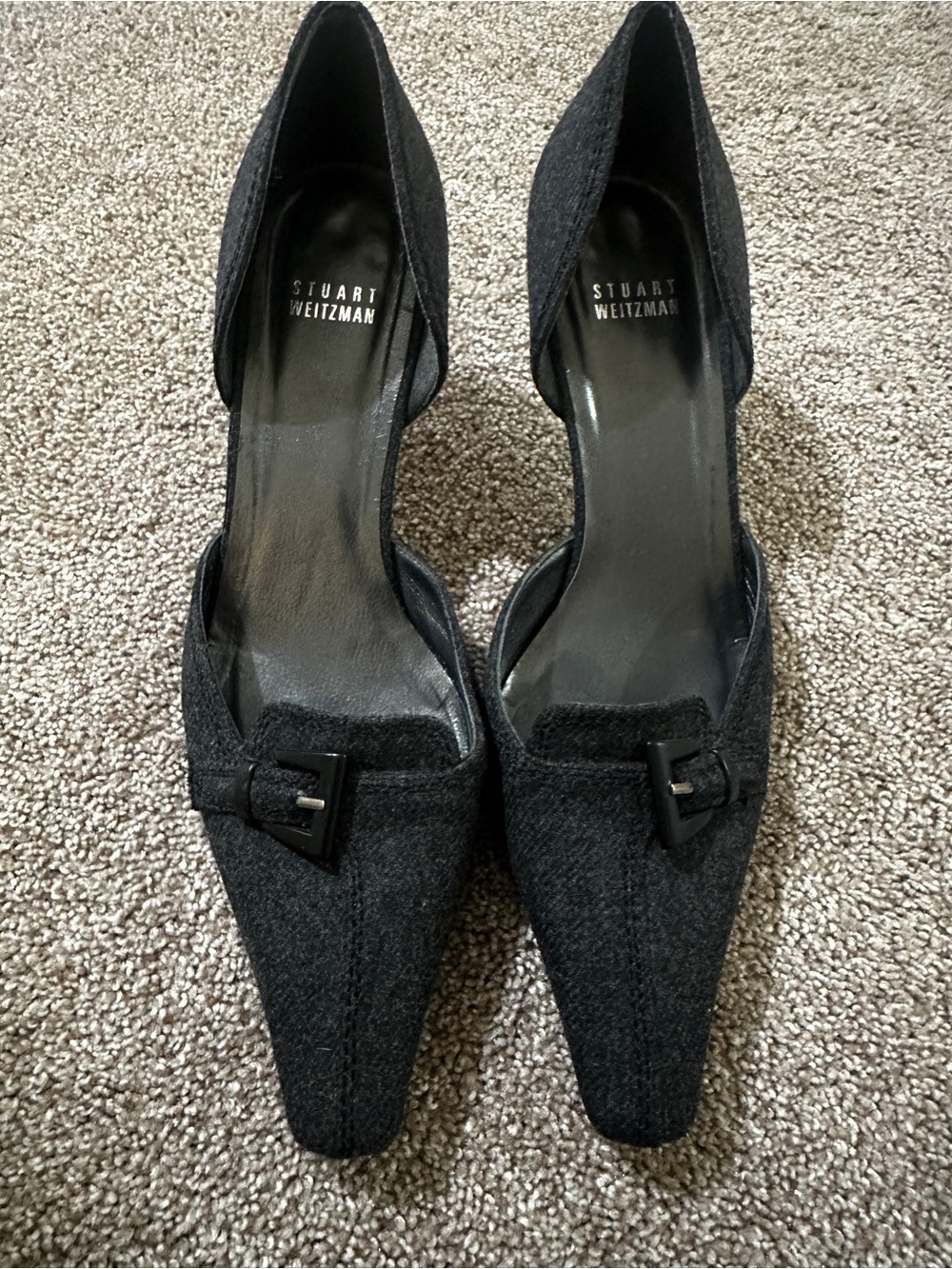Stuart Weitzman Women's Pointed D'Orsay Kitten heels
